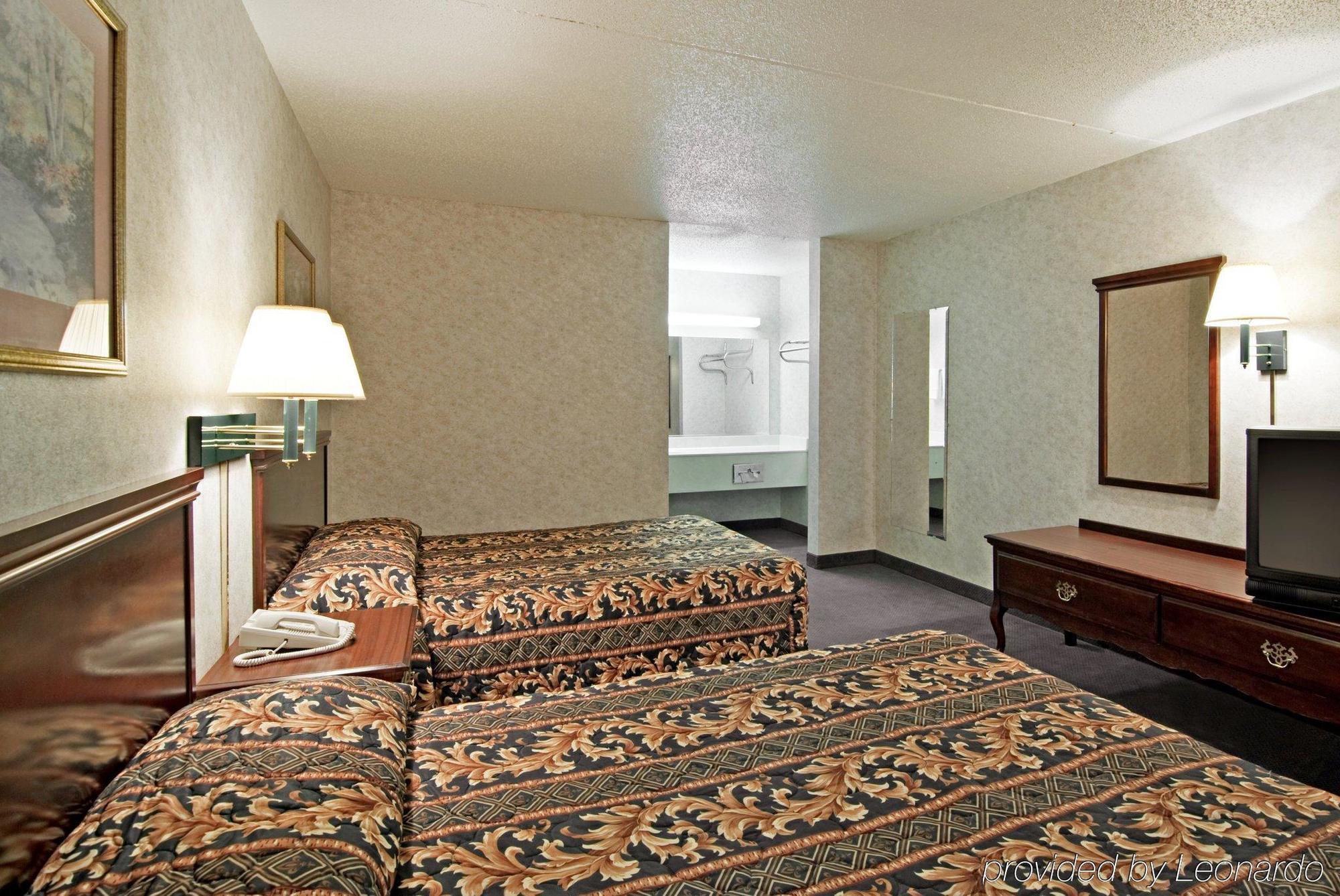 Fair View Inn & Suites Мемфис Экстерьер фото